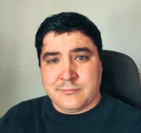 Lou Zugasti, Fondateur de Zug'Info